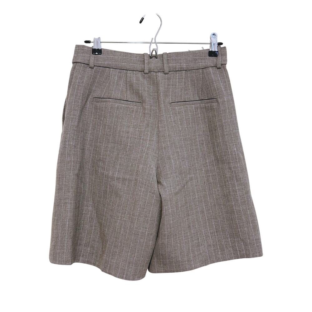 Babaton Pleated Bermuda Trouser Shorts Size 6 Gray Pinstripe Retro Academia Ivy - Picture 3 of 8
